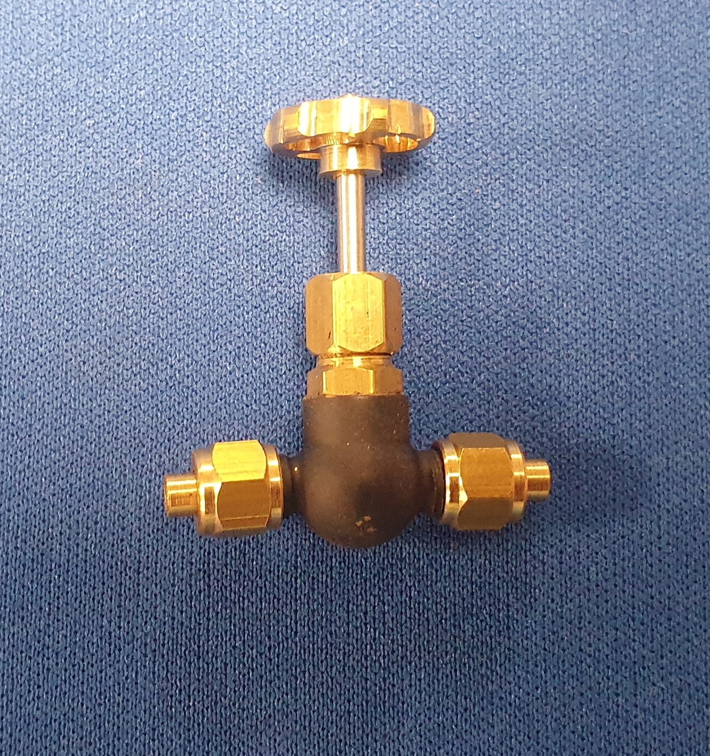 Tony Green Steam Fittings : 3/32nd Globe Valve - G195
