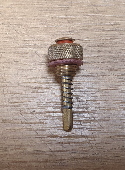 Mamod 5/16" X 26 tpi Safety valve for very early engines G116