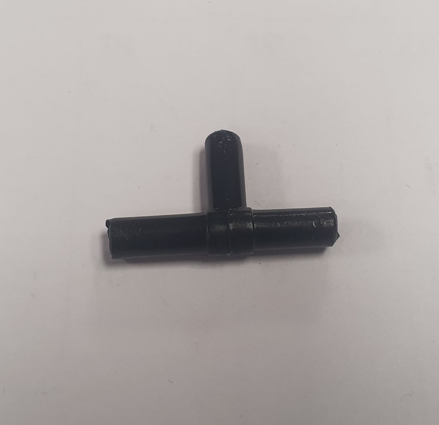 5 mm Tee peace. 5TP