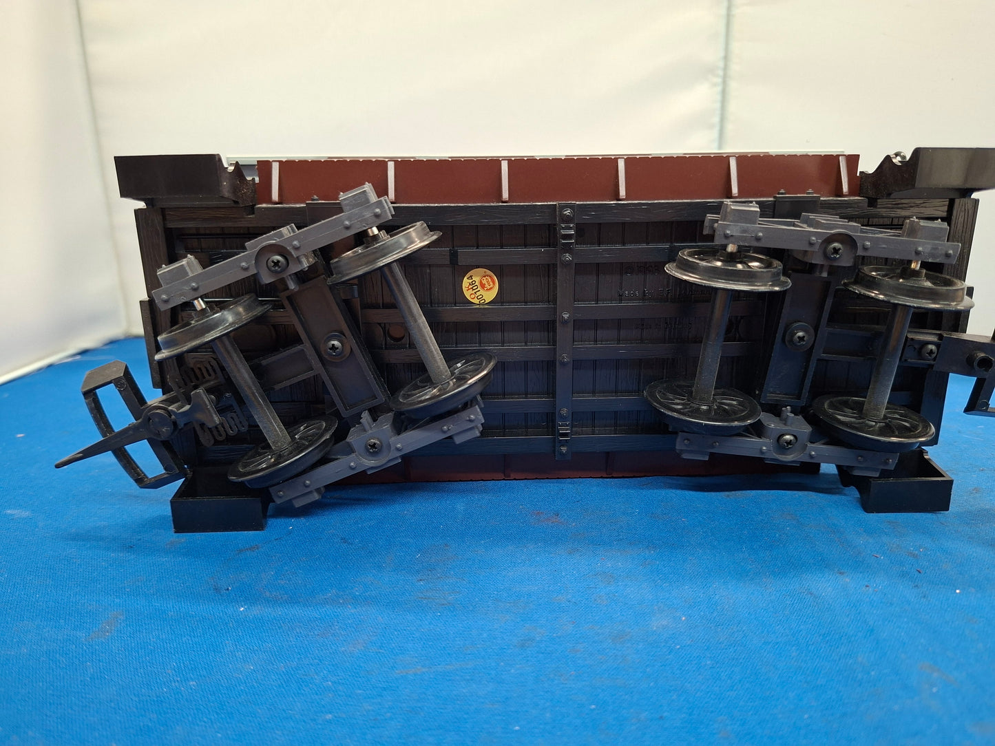LGB PRR 8 wheel Coach 2nd (used)