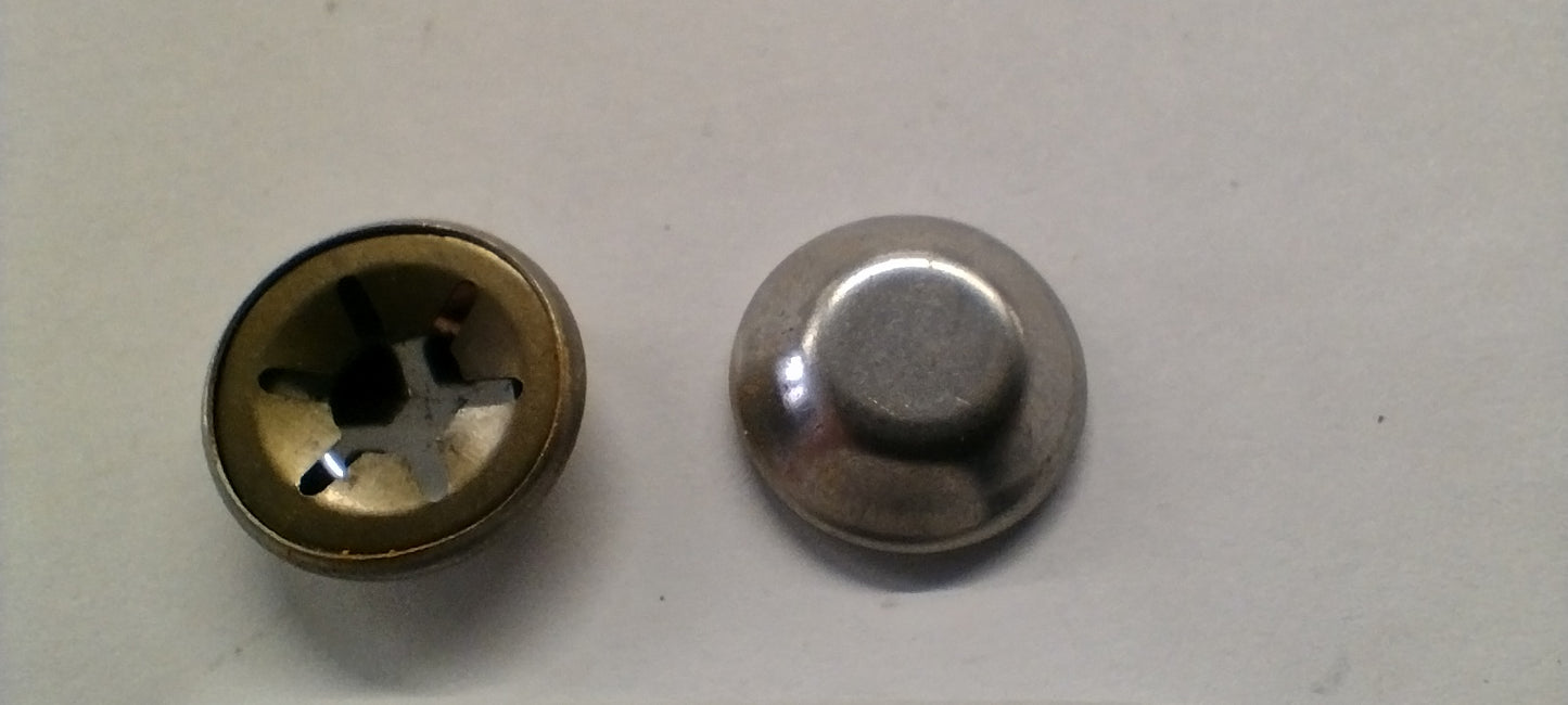 Mamod Wheel Hubs 1/4" New Type Domed