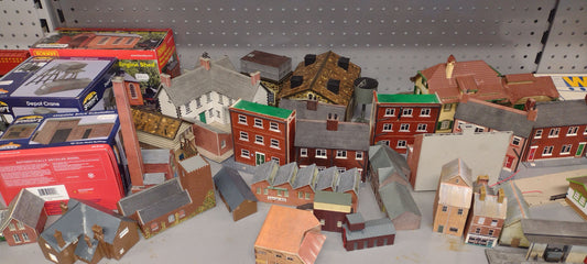 OO/HO Gauge Pre-Owned page 07