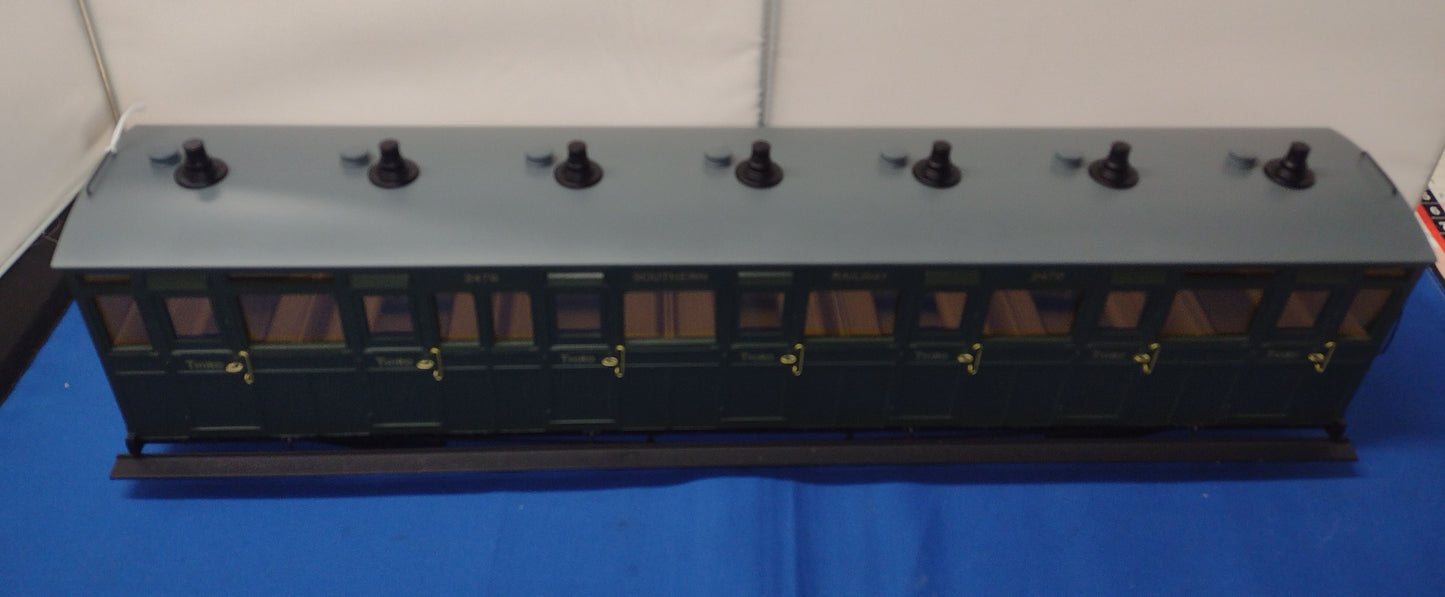 Accucraft "2470" Coach