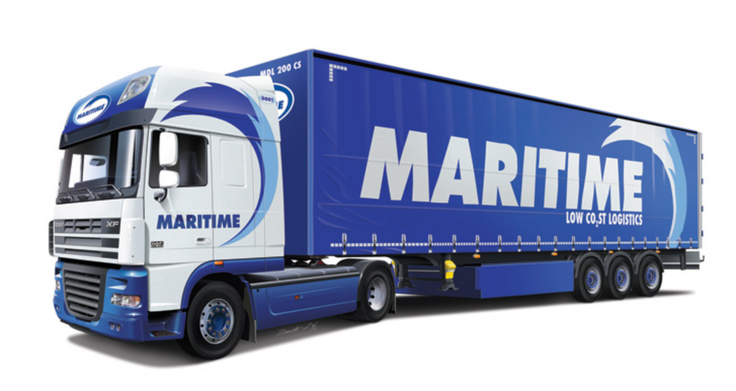 Italeri 1/24 DAF XF105 MARITIME Truck and Semi Trailer - 3920