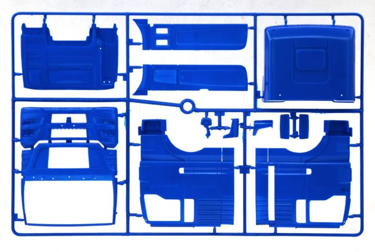 Italeri MAN TGX XXL D38 1/24th Scale Plastic Kit - 3916