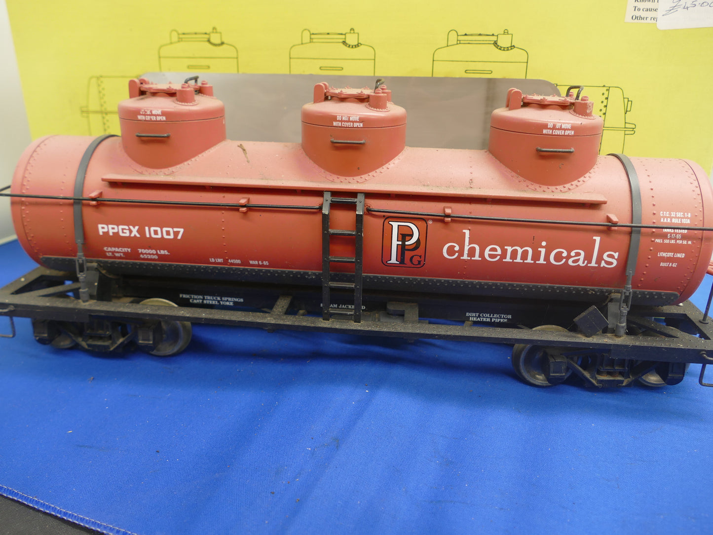 Aristocraft Tank Car 41617 (Used)