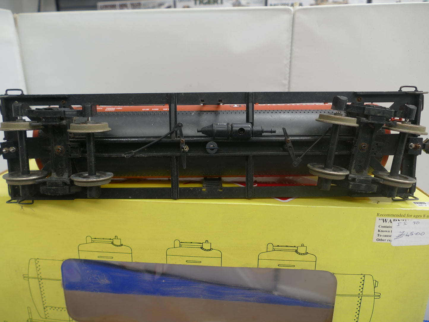 Aristocraft Tank Car 41617 (Used)