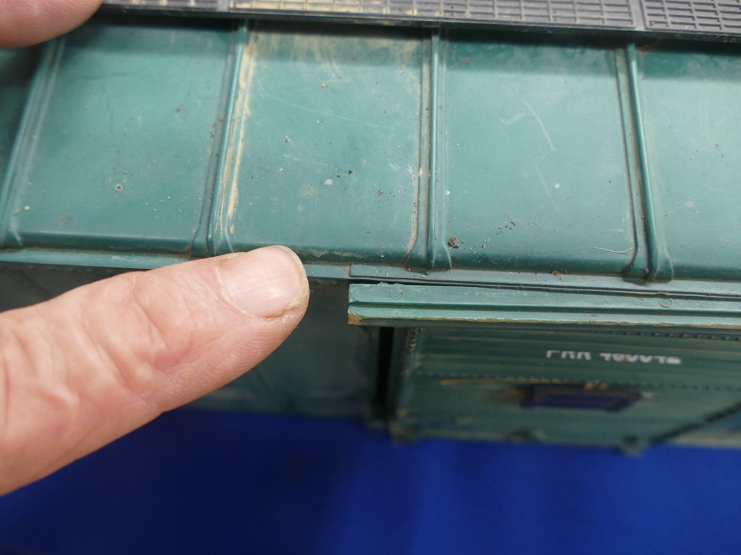 Aristocraft Box Car 46004 (Used)