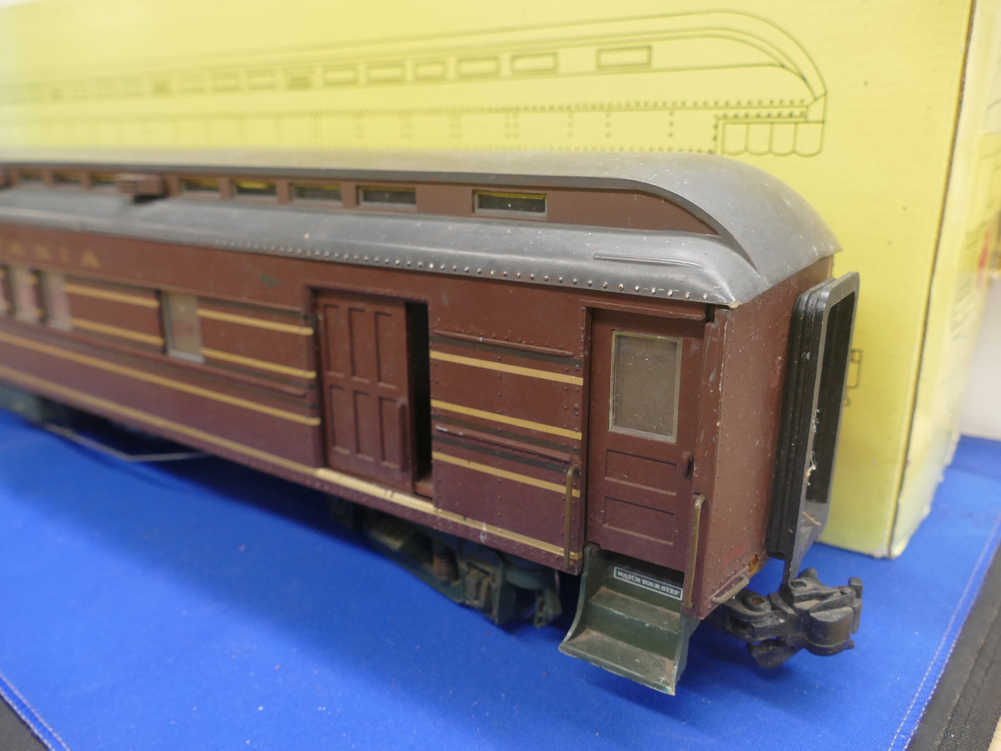 Aristocraft 1701 Pennsylvania Combine Passenger Car (Used)