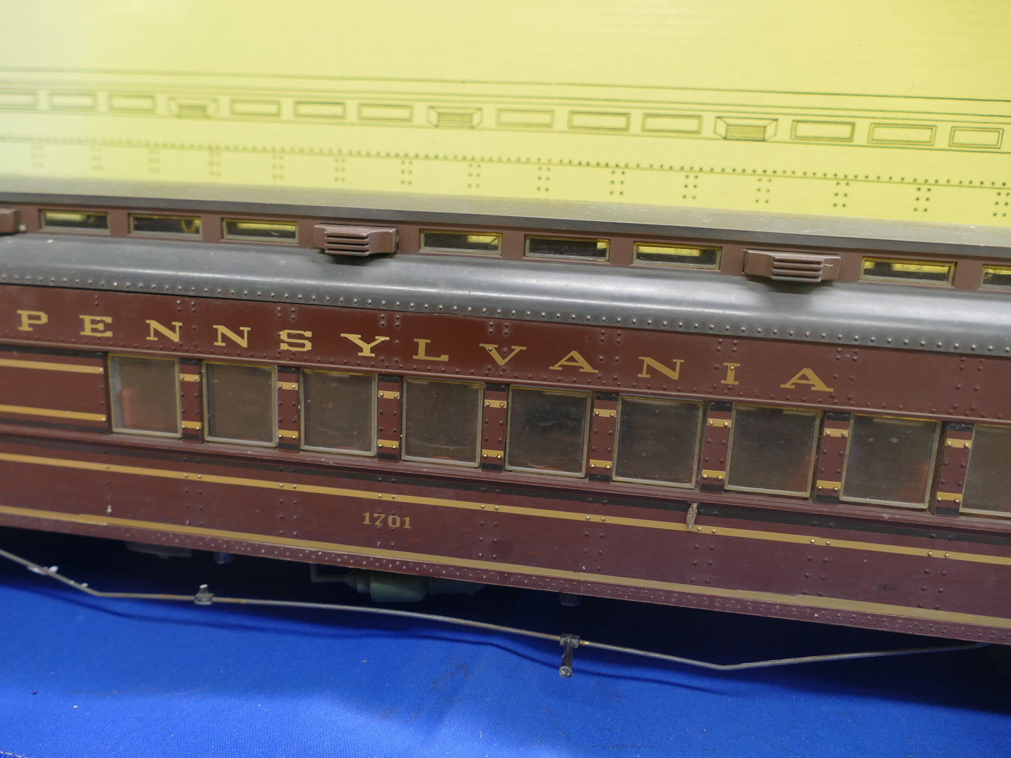 Aristocraft 1701 Pennsylvania Combine Passenger Car (Used)
