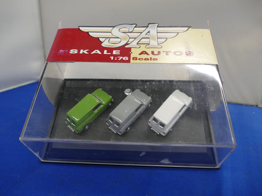 Hornby OO R7020 Mini Vans (Used)