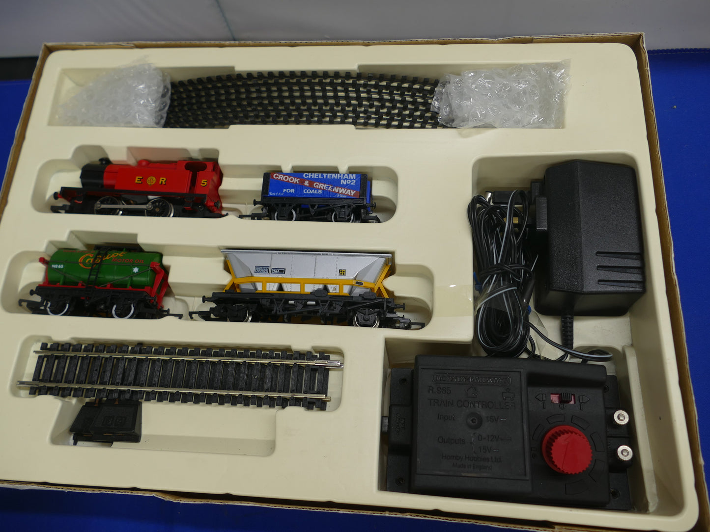 Hornby OO R546 Rural Rambler Train Set (Used)