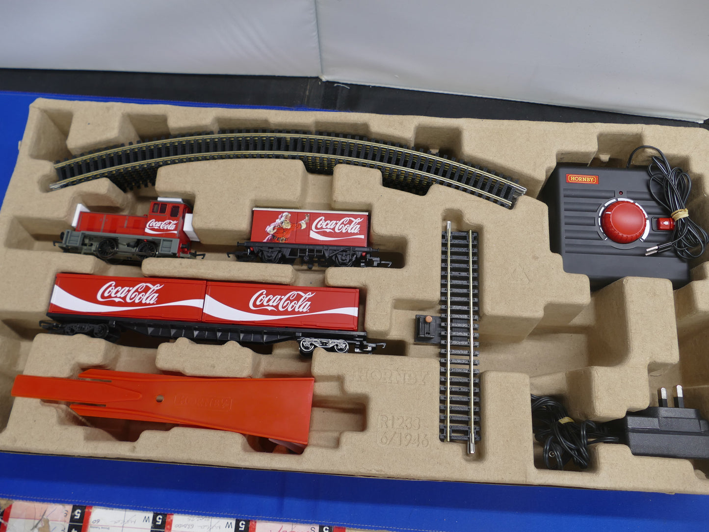 Hornby R1233 Christmas Train Set (Used)