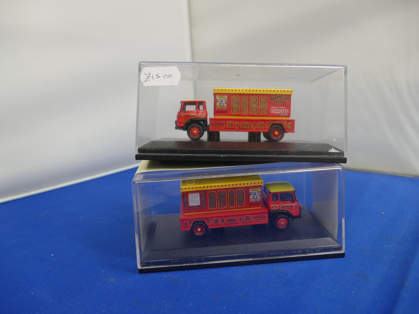 Hornby OO R7036 Bartellos Bedford TK LWB Rigid (Used)