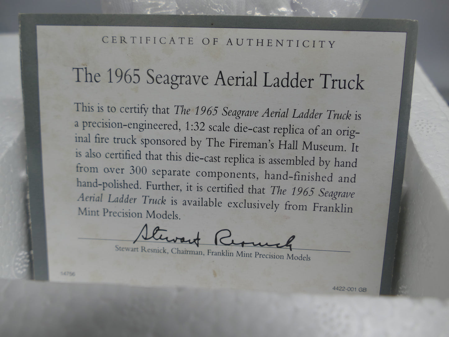 Franklin Mint - 1965 Seagrave Aerial Ladder Truck