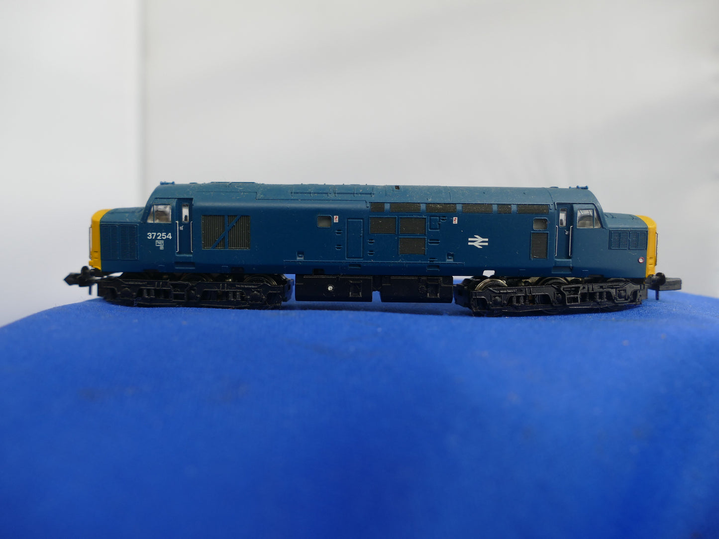 Graham Farish N Gauge 371-465 BR Loco (Used)