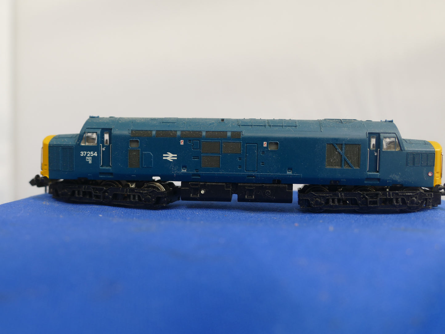 Graham Farish N Gauge 371-465 BR Loco (Used)
