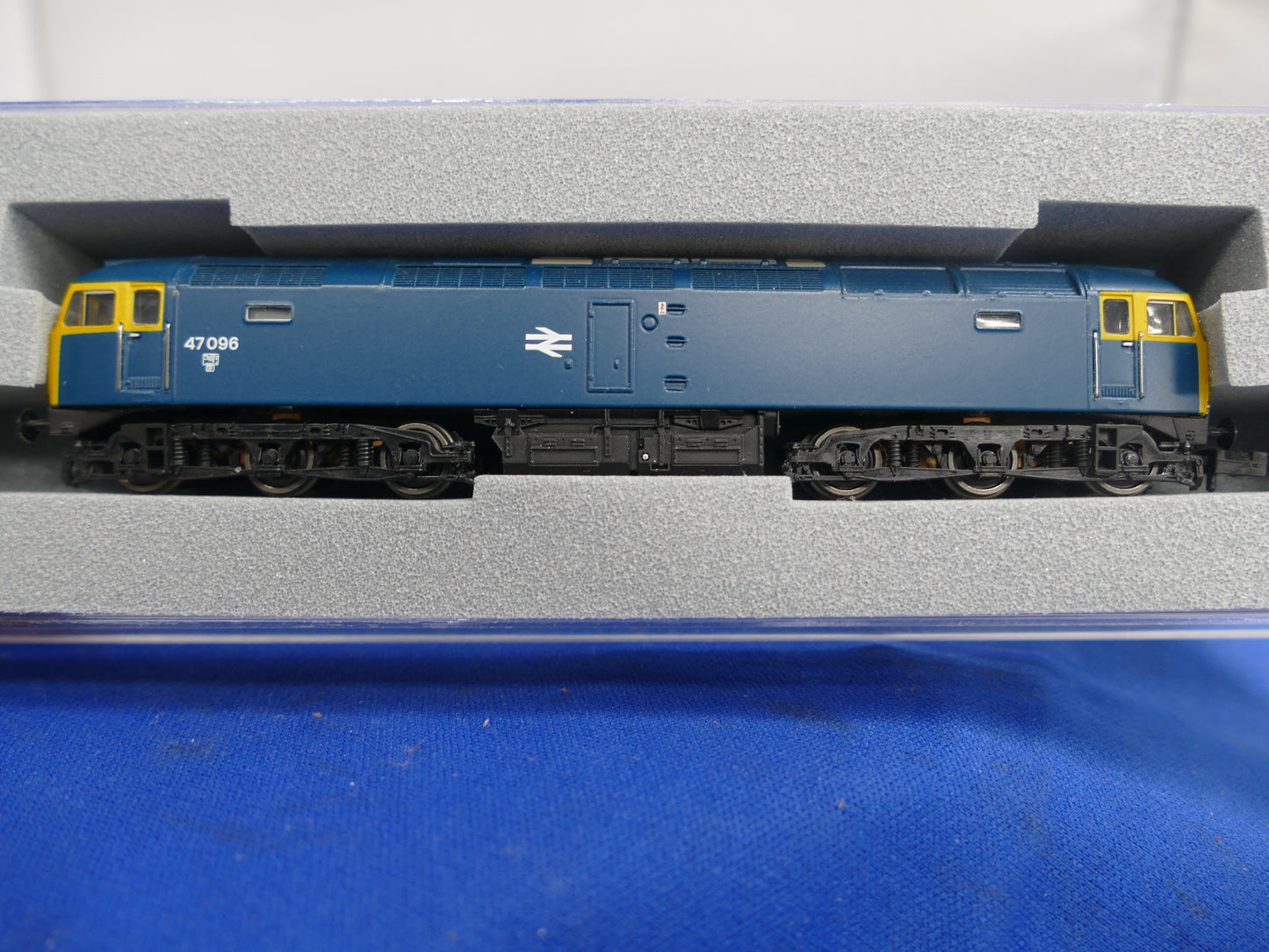 Graham Farish N Gauge 371-828 BR Loco (Used)