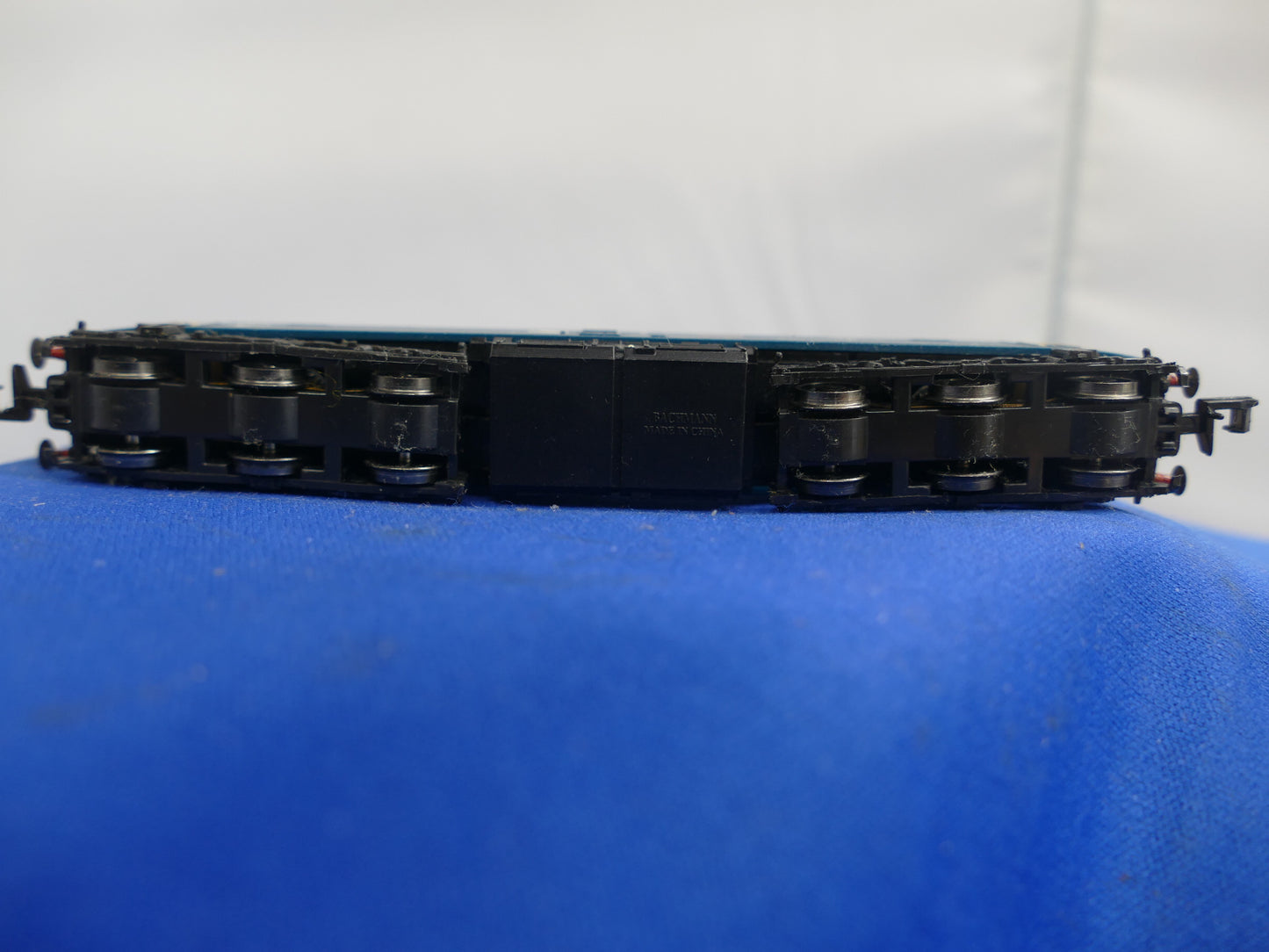 Graham Farish N Gauge 371-828B BR Loco (Used)