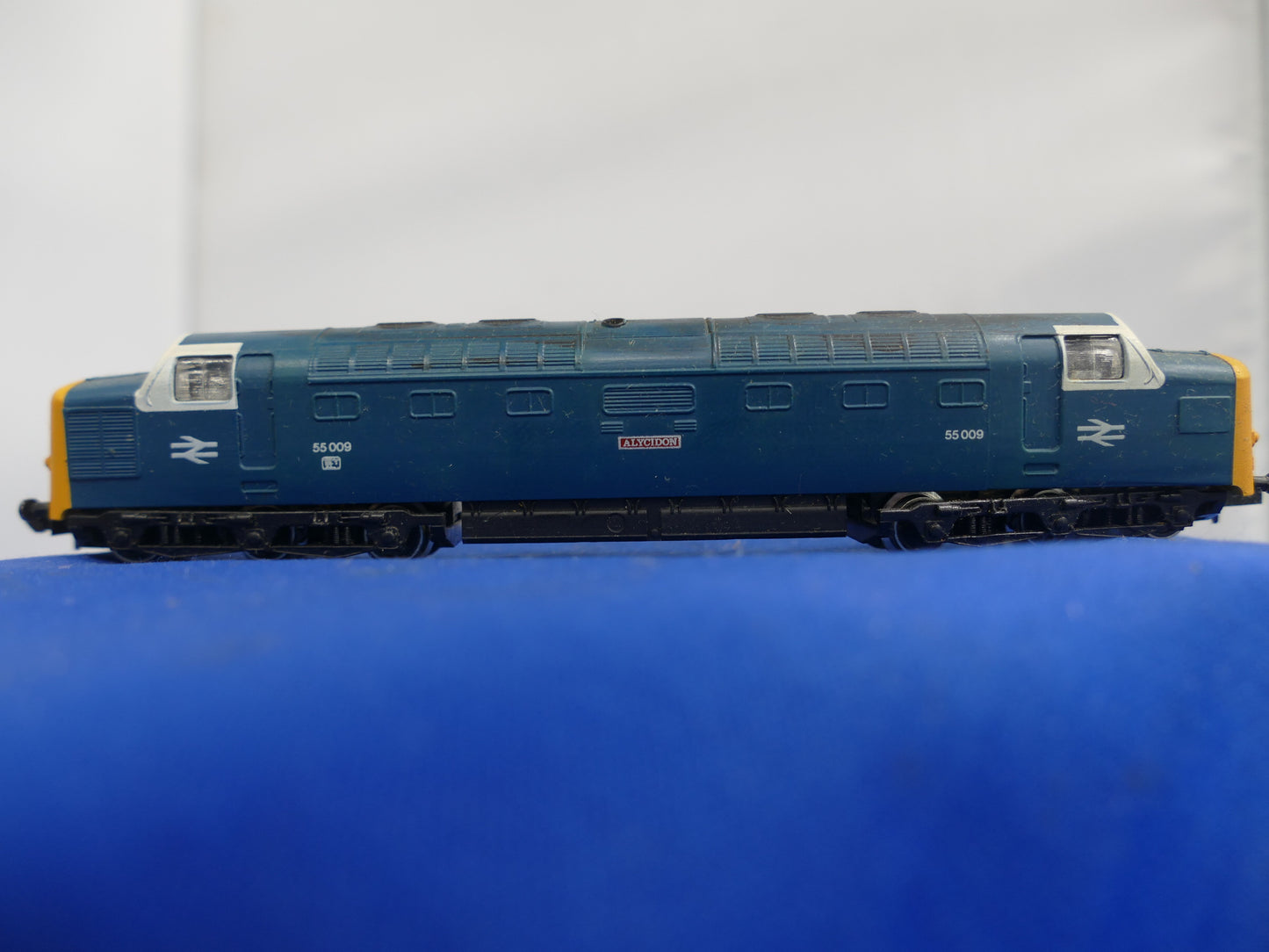 Graham Farish N Gauge 8416 BR Loco (Used)