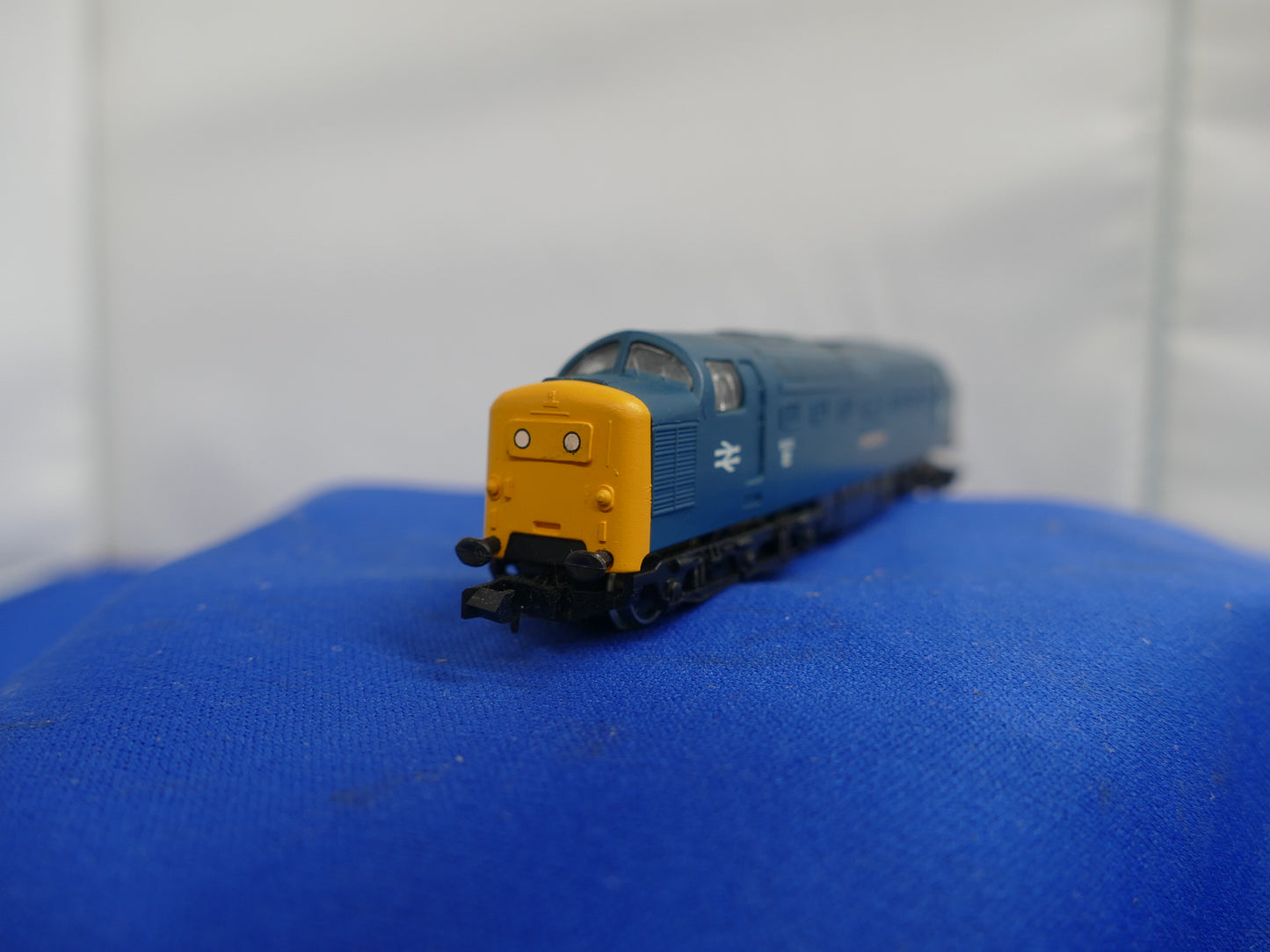 Graham Farish N Gauge 8005 BR Loco (Used)