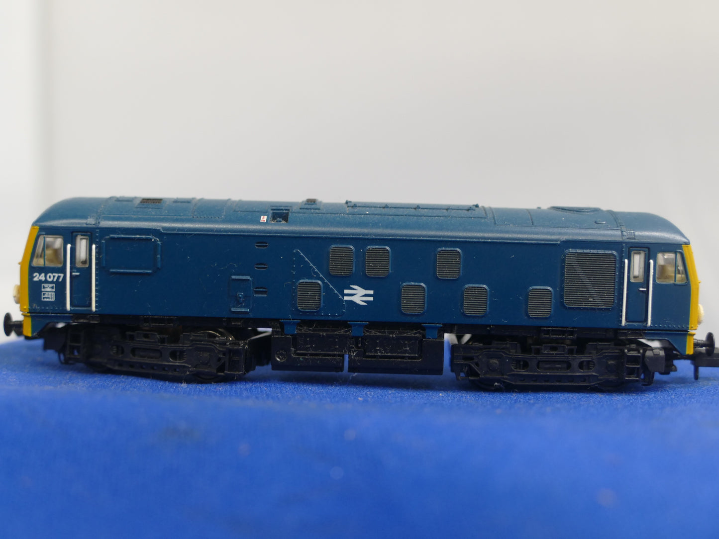Graham Farish N Gauge 370-065 BR Loco (Used)