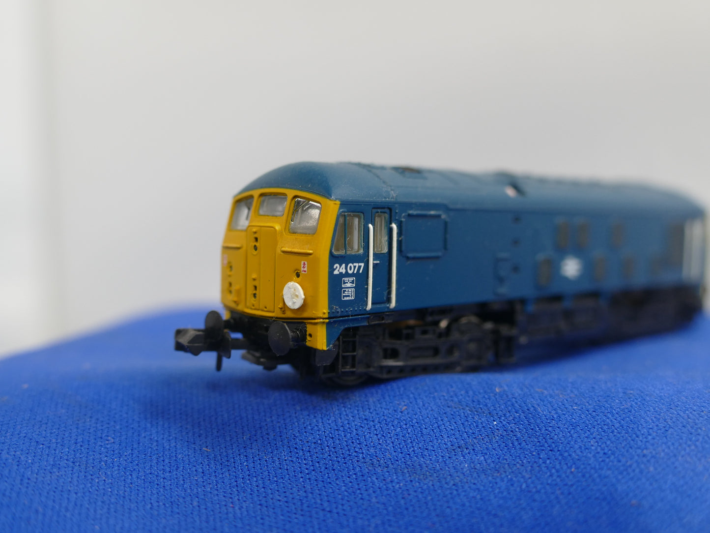 Graham Farish N Gauge 370-065 BR Loco (Used)