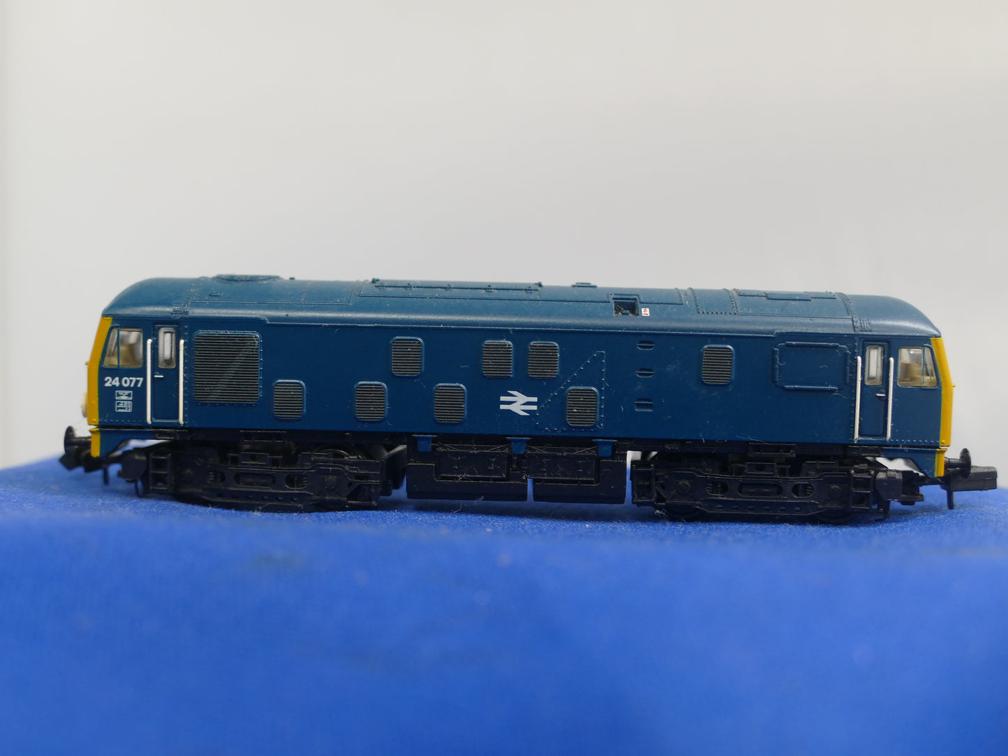 Graham Farish N Gauge 370-065 BR Loco (Used)