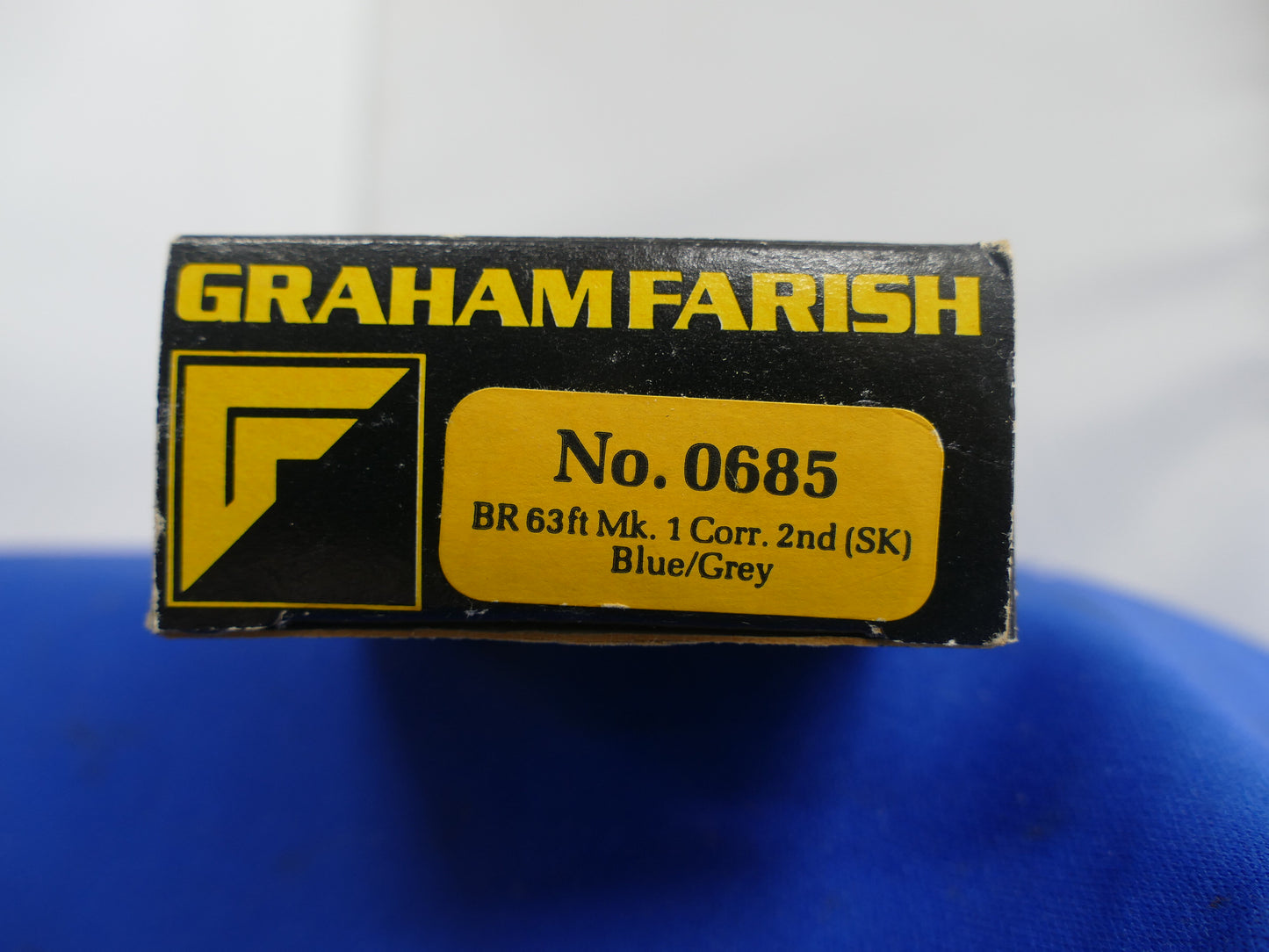 Graham Farish N Gauge 0685 BR Coach (Used)