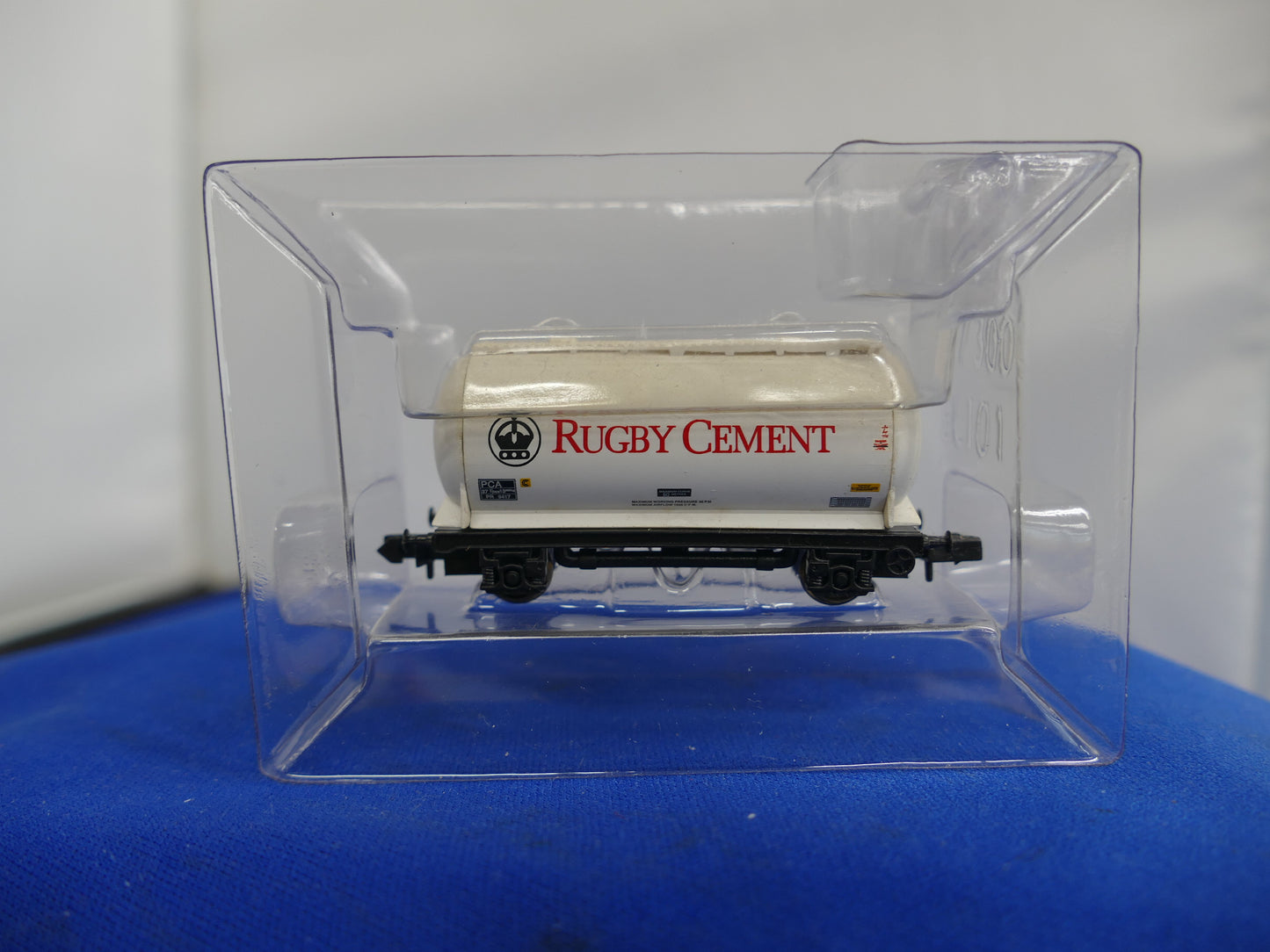 Graham Farish N Gauge 373-779 ICI Tank Wagon (Used)