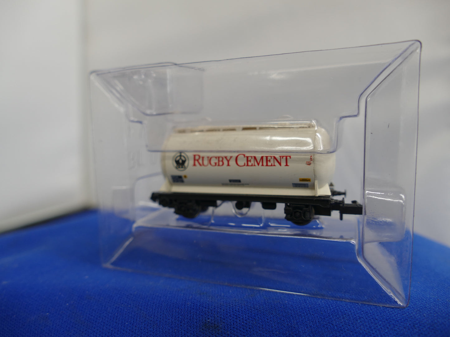 Graham Farish N Gauge 373-779 ICI Tank Wagon (Used)