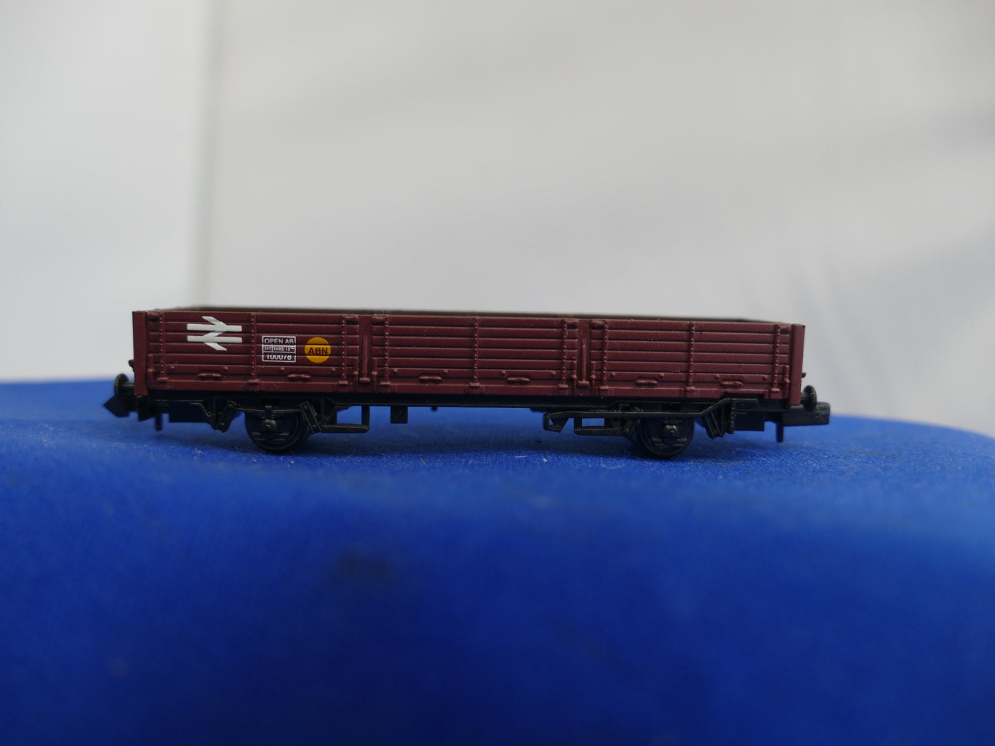 Graham Farish N Gauge 373-402 Plank Wagon (Used)