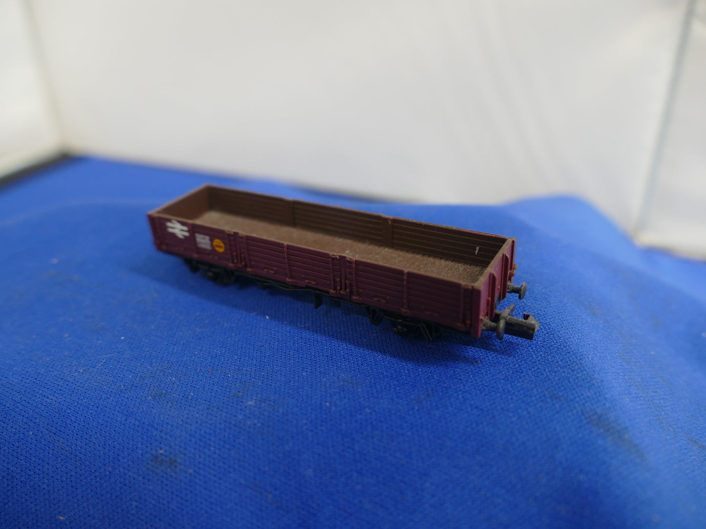 Graham Farish N Gauge 373-402 Plank Wagon (Used)