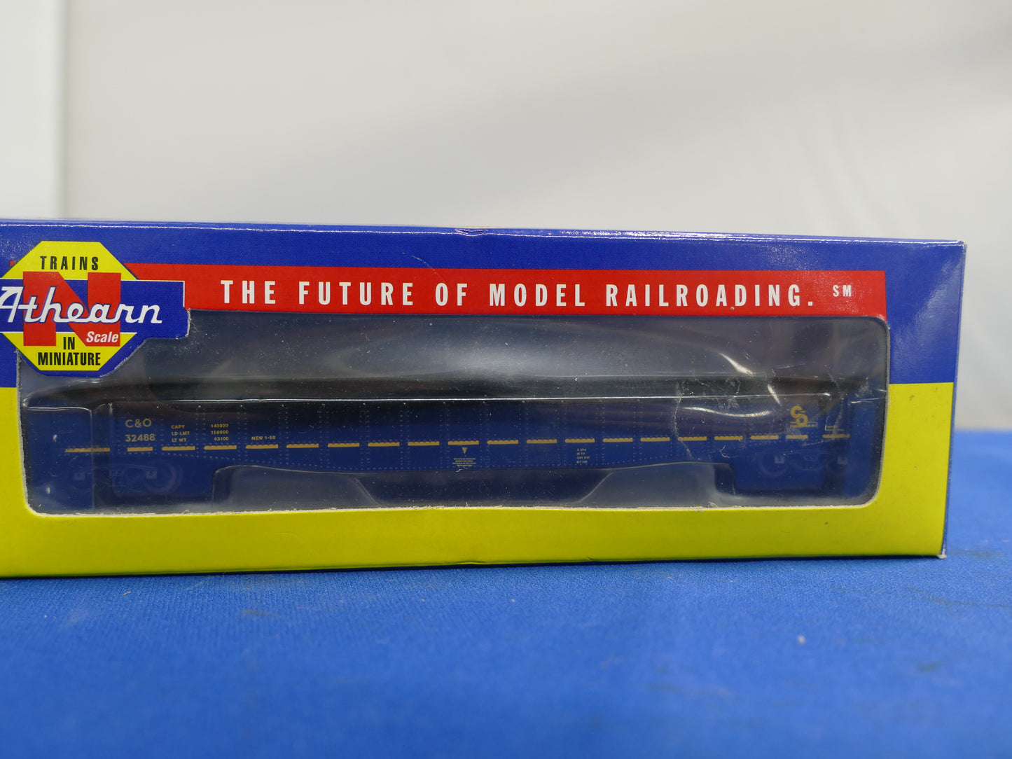 Athearn 11325 65' Gondola (Used)