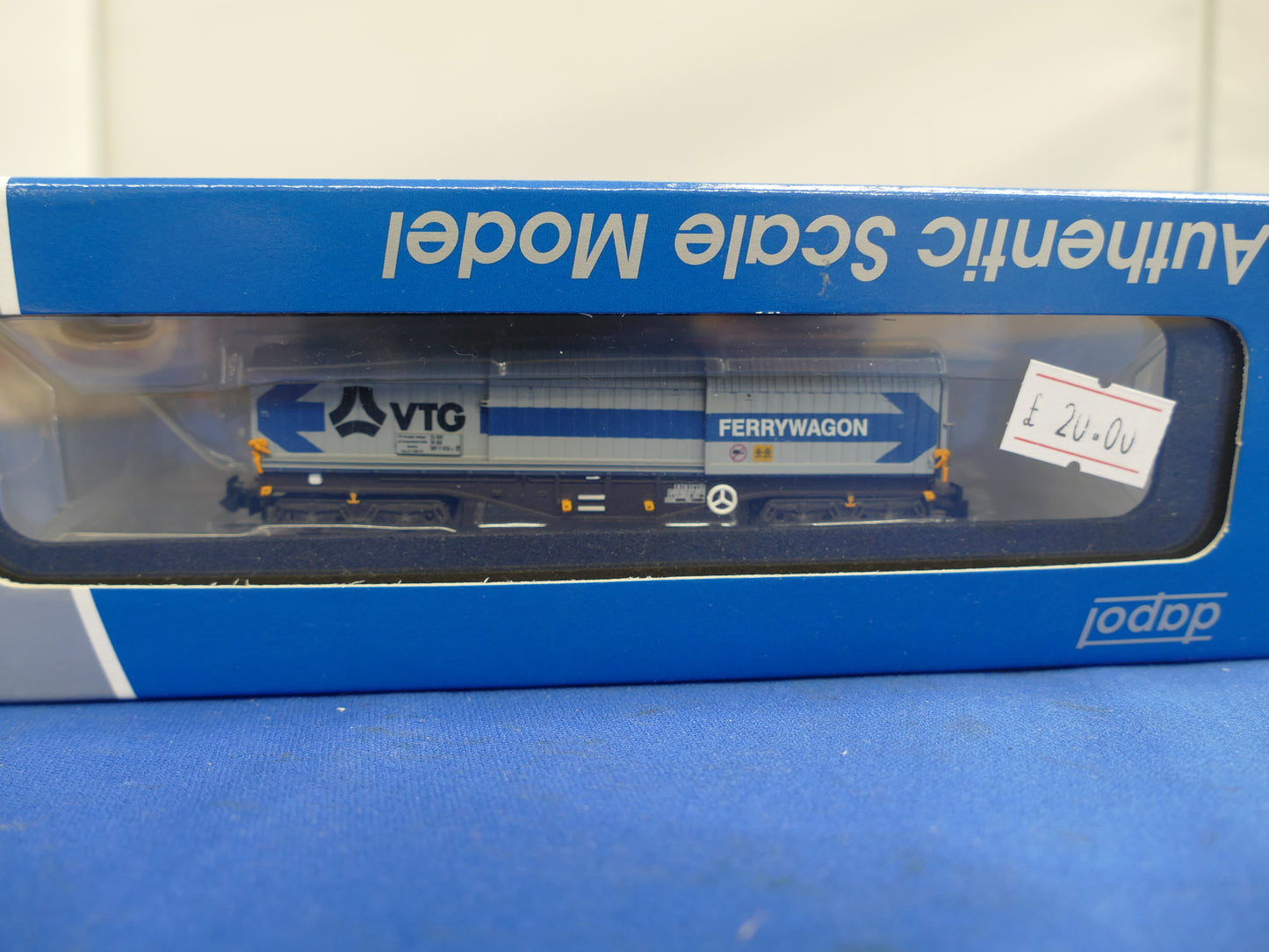 Dapol N Gauge Telescopic Hood Wagon (Used)