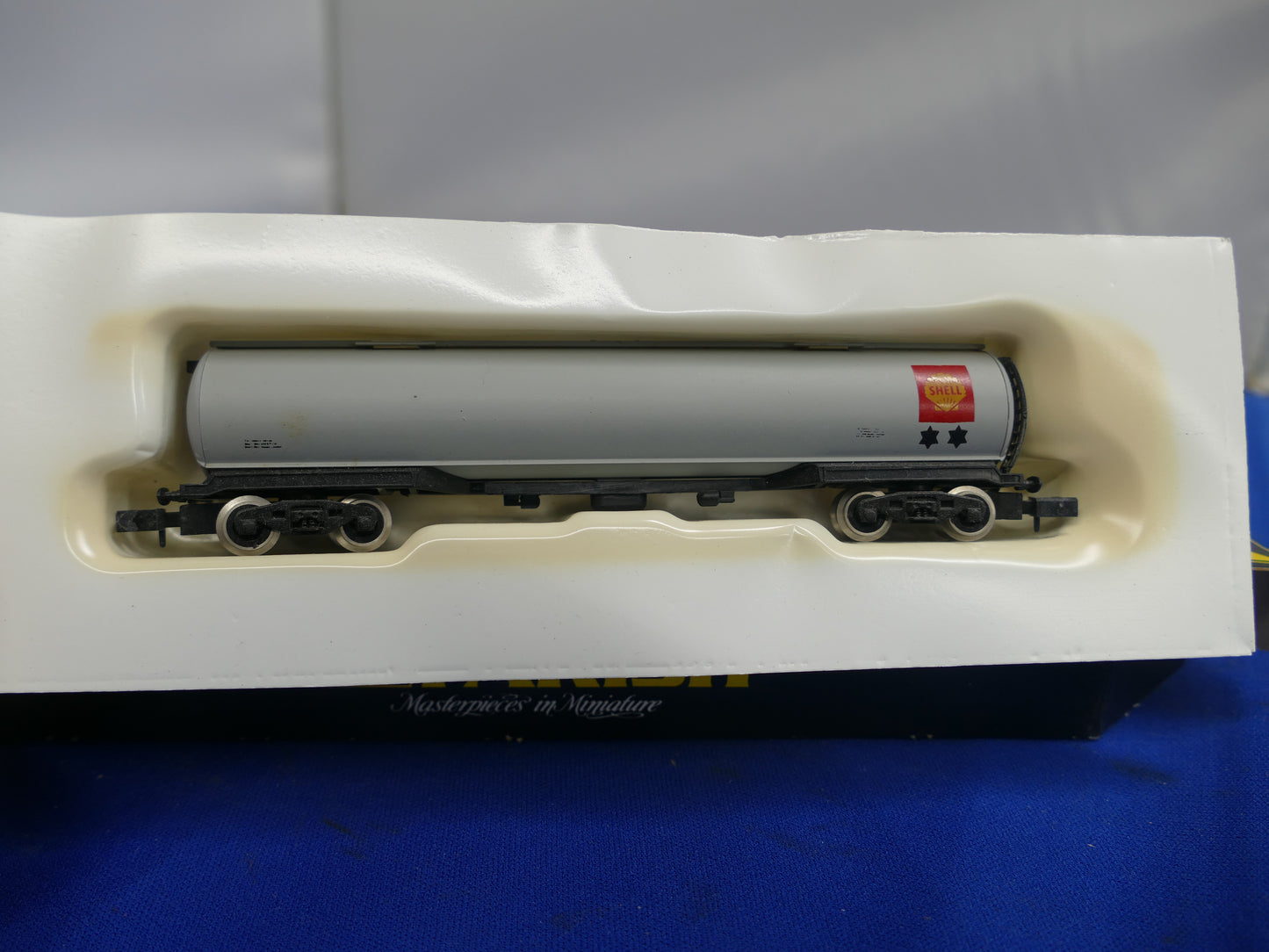 Graham Farish N Gauge 3702 Tanker (Used)