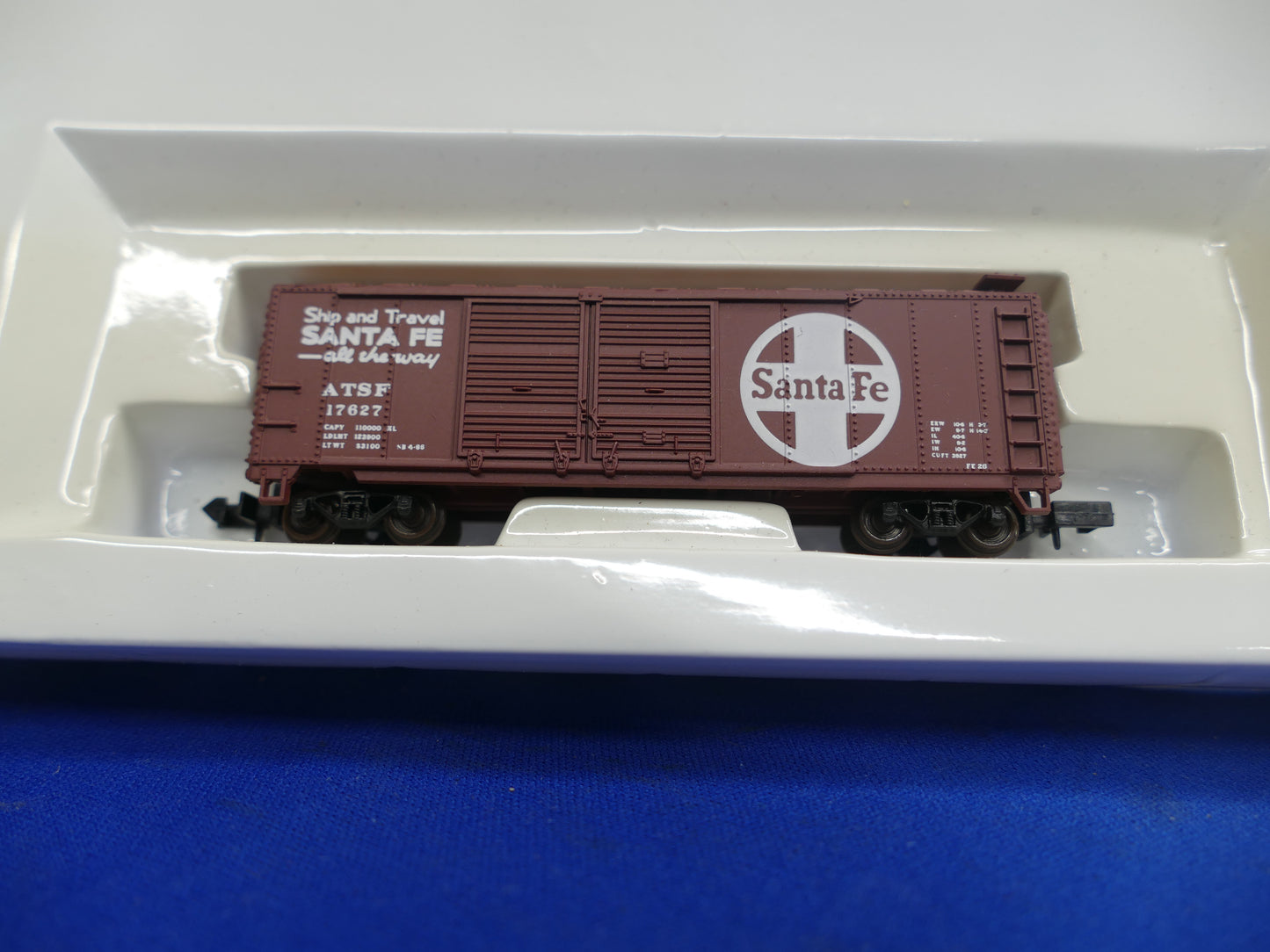 Walthers N Scale Box Car (Used)