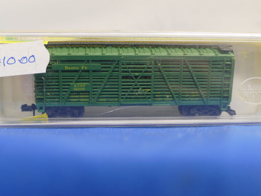 Model Power N Gauge Santa Fe Reefer (used)