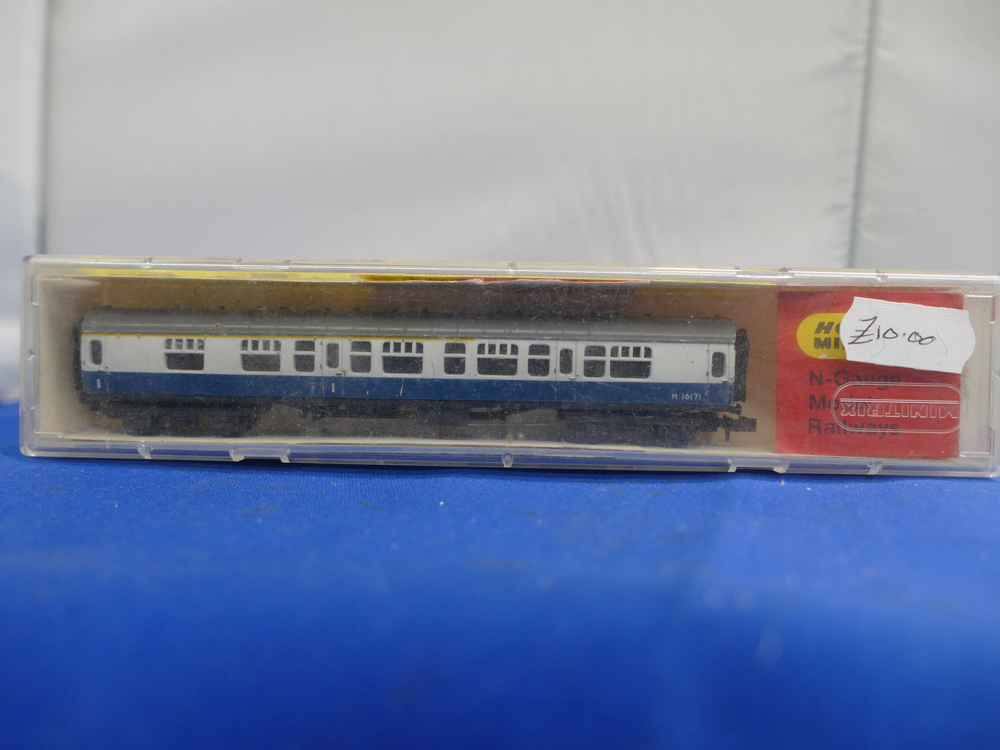 Minitrix BR Coach N305 (used)