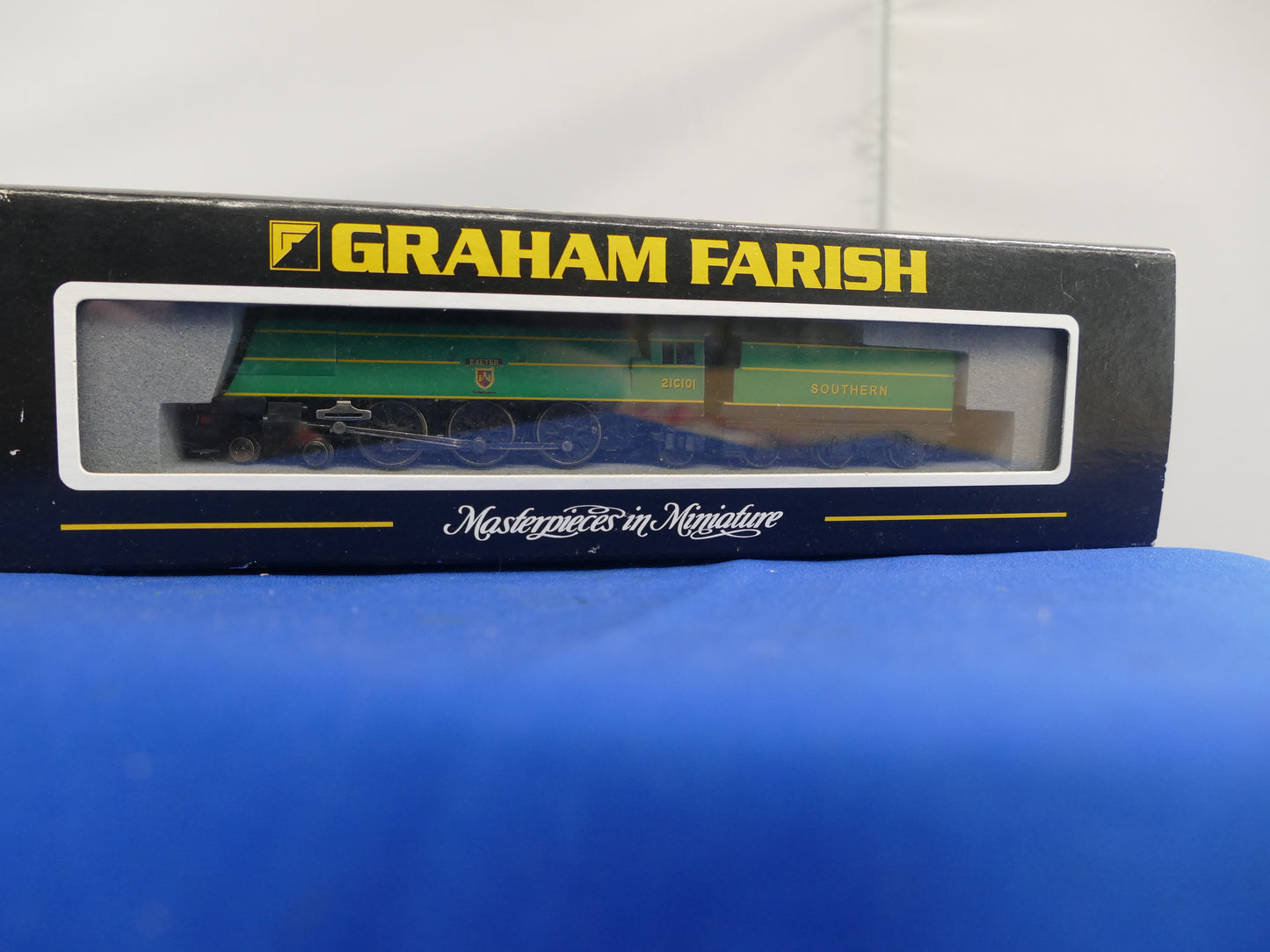 Graham Farish N Gauge Southern Loco DCC (used)