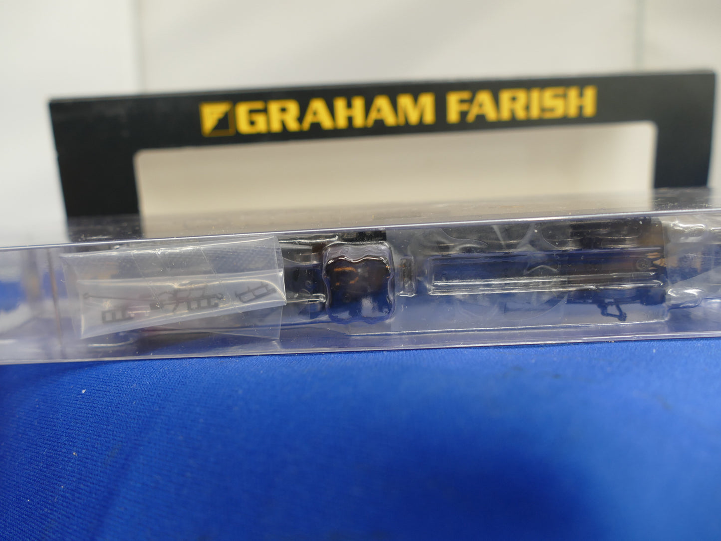 Graham Farish N Gauge 372-426 Austerity Steam Loco (used)