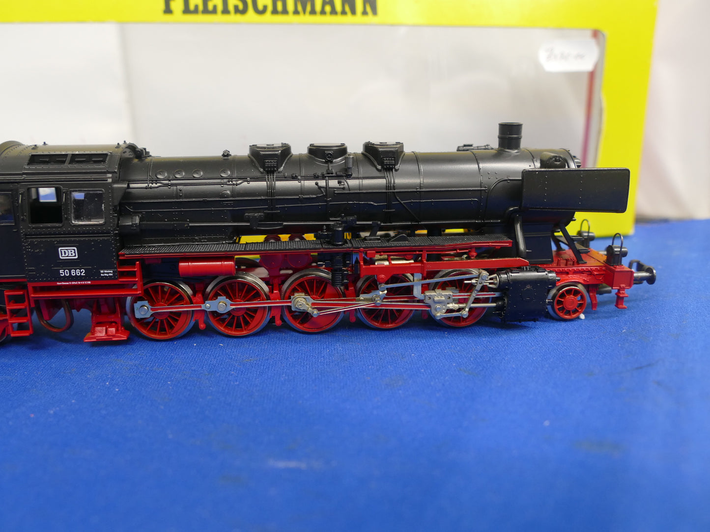 Fleischmann HO 4179 Steam 2-10-0 (used)