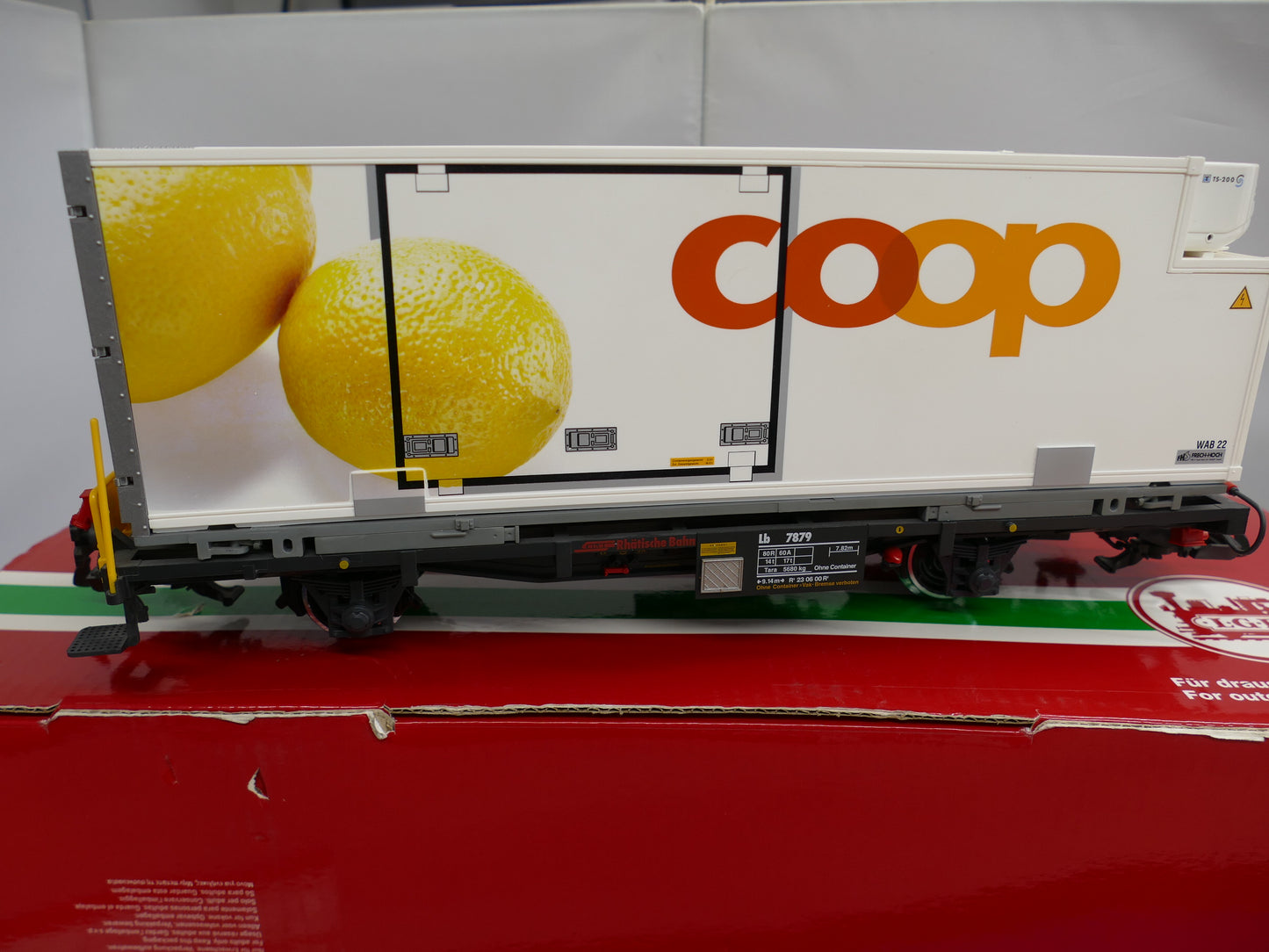 LGB 45897 RhB Container Wagon - Lemon (used)