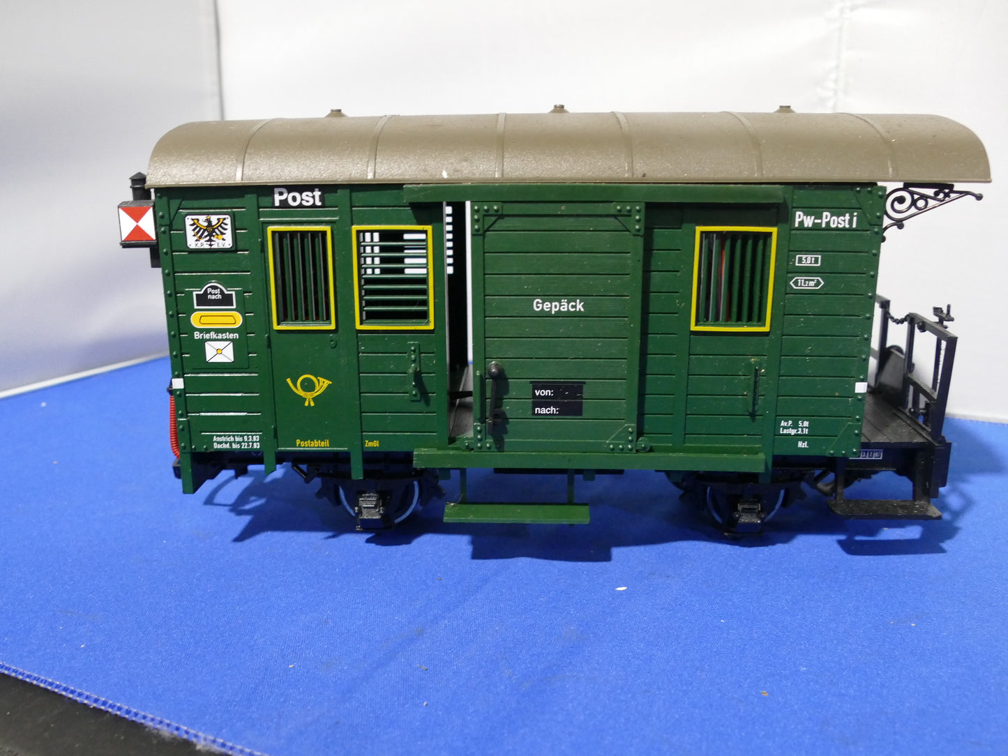 LGB 32190 Baggage / Mail Van (used)