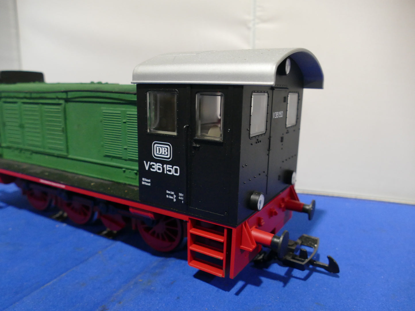 Piko 37530 V36 DB Shunter (used)