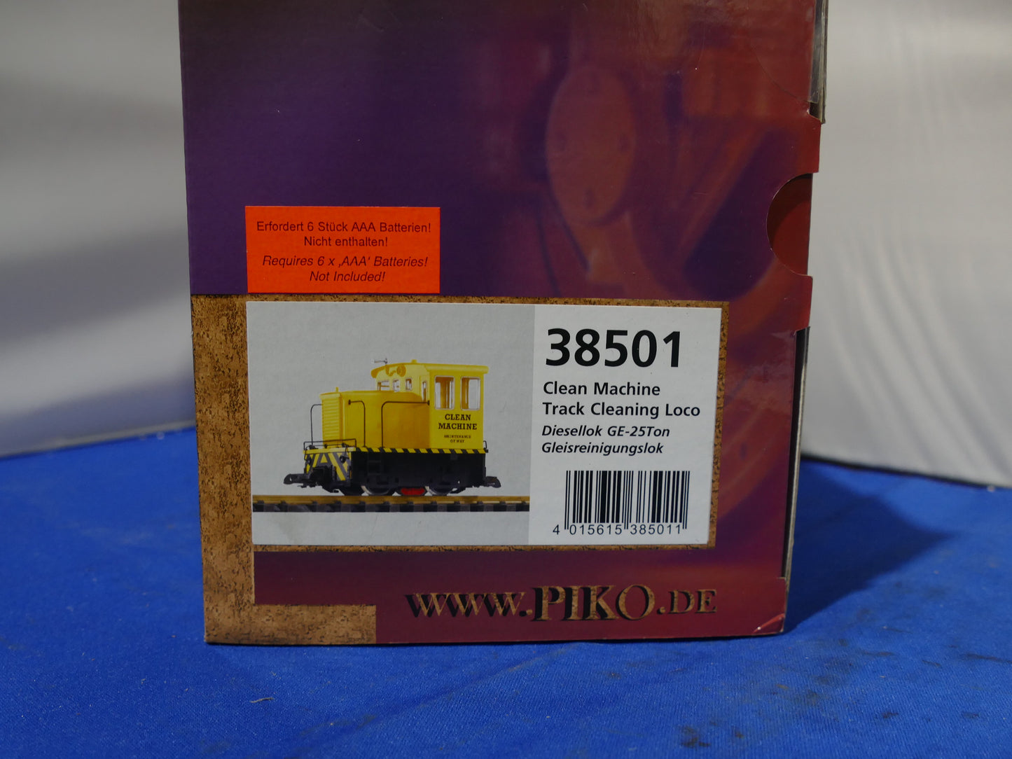 Piko 38501 Track Cleaning loco - Battery (used)