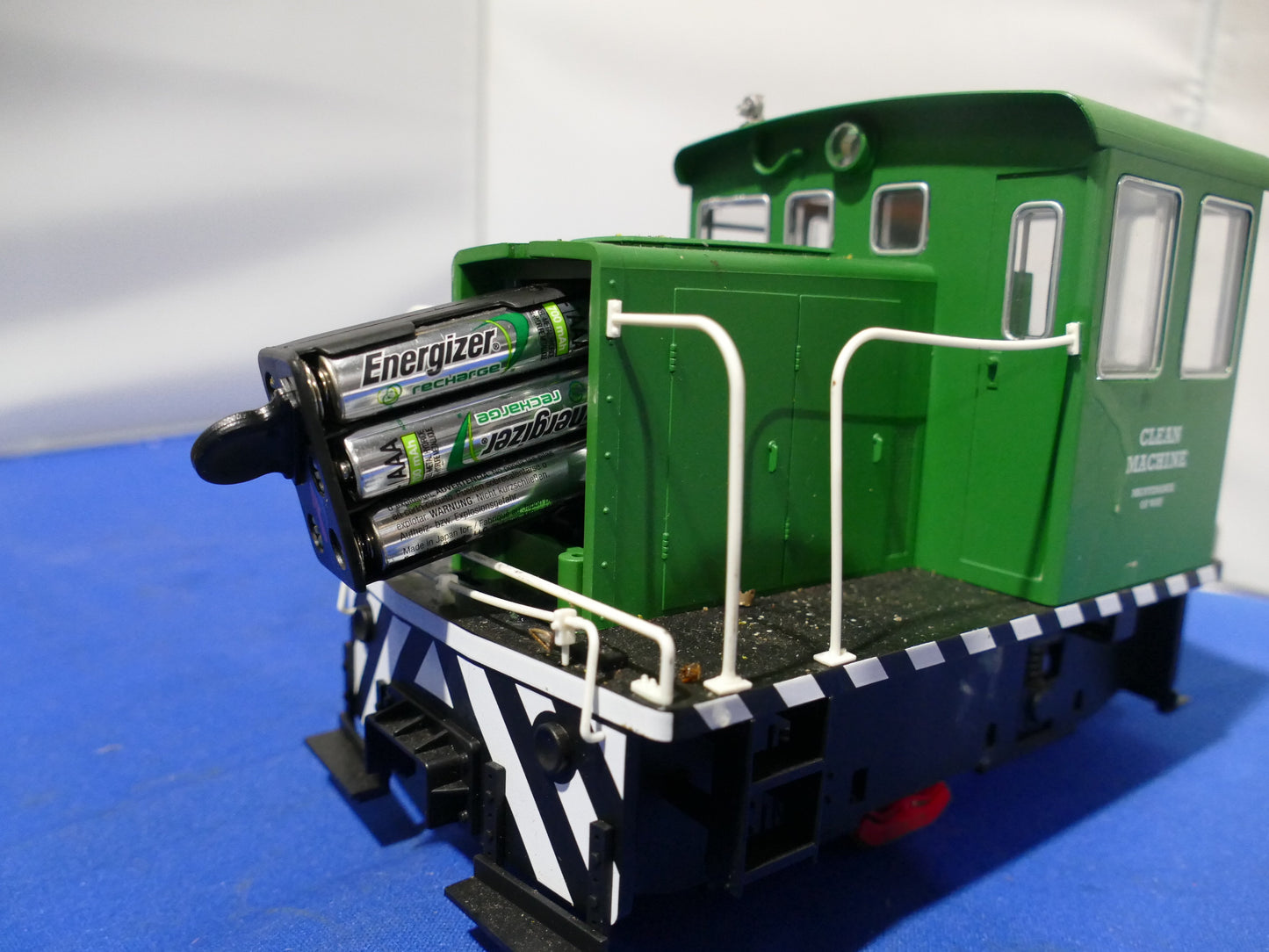 Piko 38501 Track Cleaning loco - Battery (used)