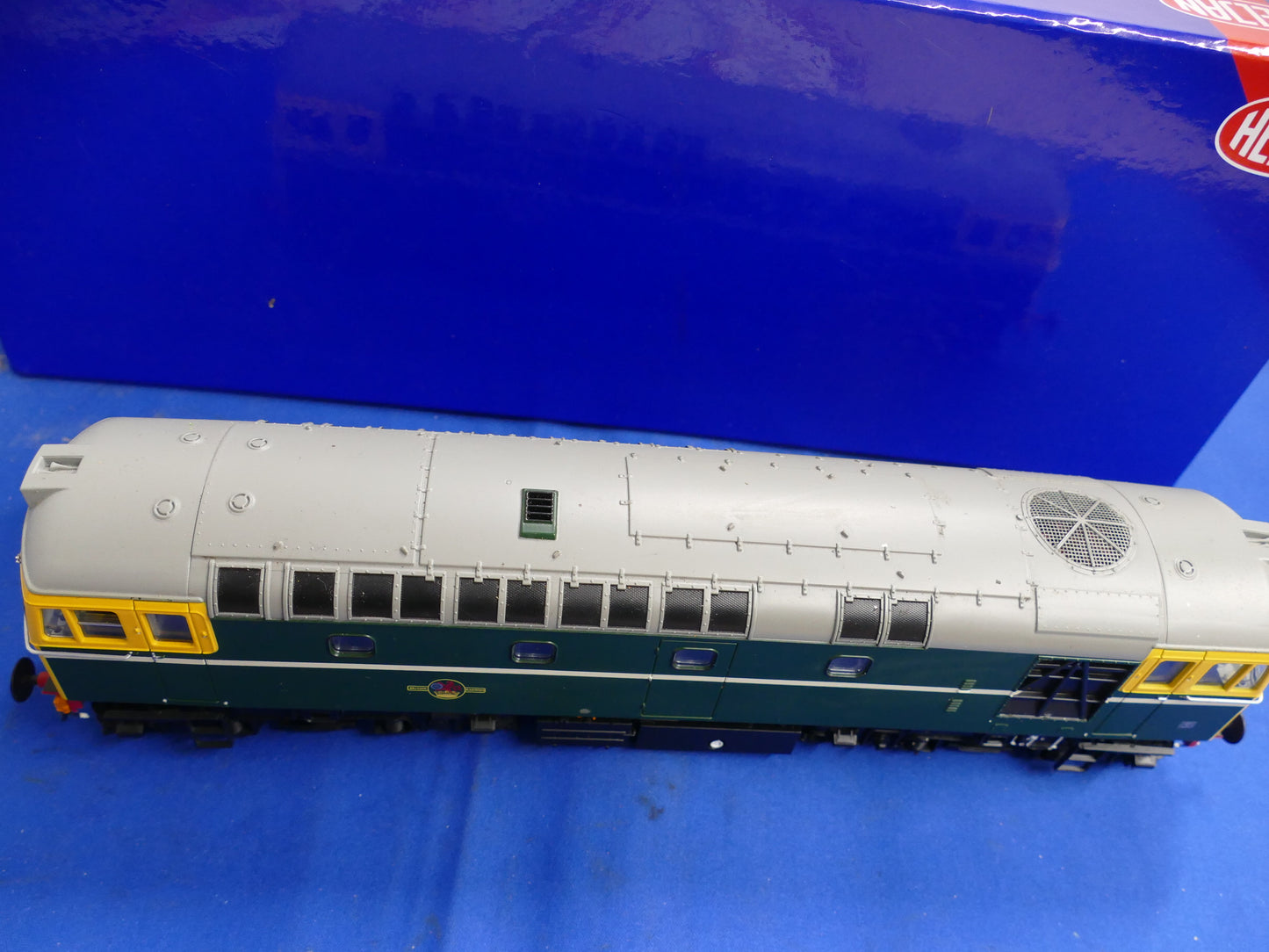 Heljan Gauge "O" Class 33 in BR Green Diesel (used)