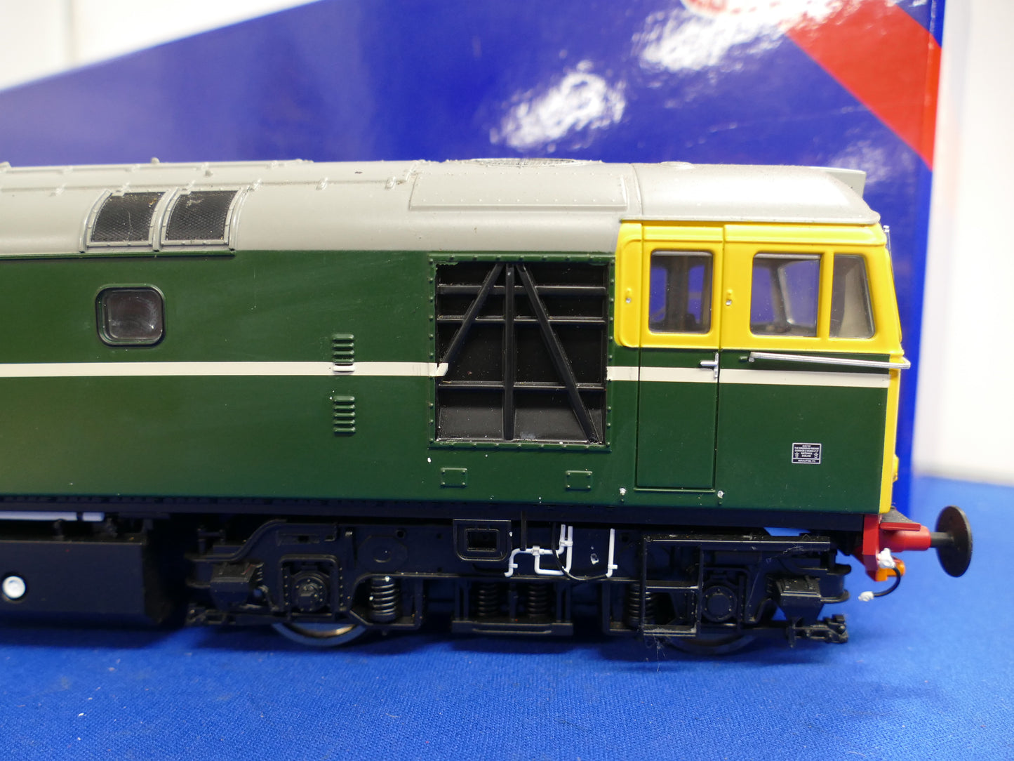 Heljan Gauge "O" Class 33 in BR Green Diesel (used)