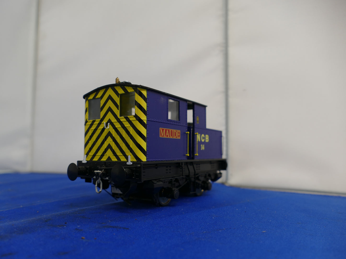 Dapol Gauge "O" Sentinel 0-4-0 Steam Shunter "Maude" (used)